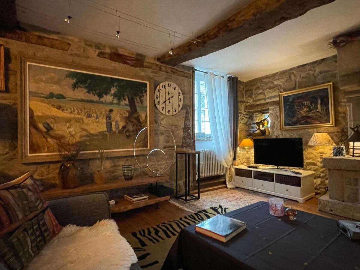 Appartement De 1634 Avec Balcon Au Sud Sur Jardin En Plein Coeur Historique Treguier Luaran gambar